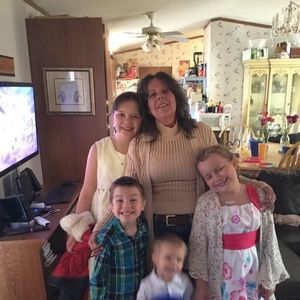 Meet your Posher, Melissa